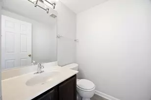 2558 Hatfield Ct, Elgin, IL 60123 - Photo 12
