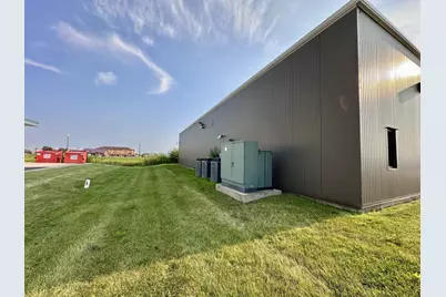 6 Unytite Drive, Peru, IL 61354 - Photo 6