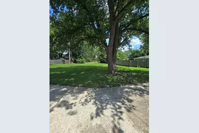 [Address not provided], Markham, IL 60428 - Photo 4