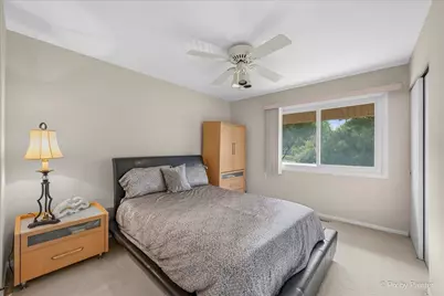 852 Woodmar Drive, Crystal Lake, IL 60014 - Photo 28