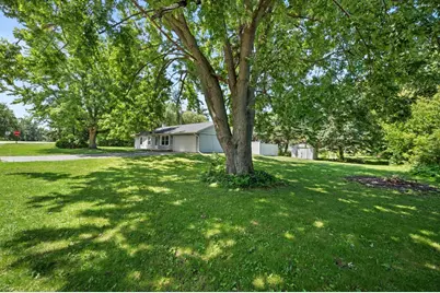 15 N Prairie Street, Cortland, IL 60112 - Photo 2