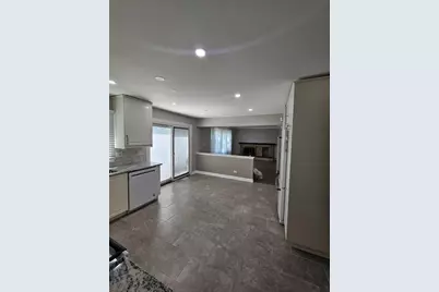 4 N Staffire Drive, Schaumburg, IL 60194 - Photo 16