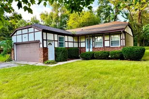 471 Aspen Dr, New Lenox, IL 60451 - Photo 1