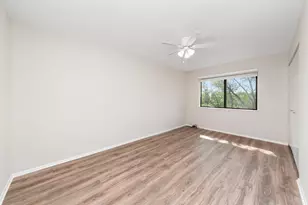 7346 Country Creek Way, Downers Grove, IL 60516 - Photo 14