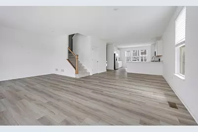 553 Wolverine Drive, Aurora, IL 60502 - Photo 6