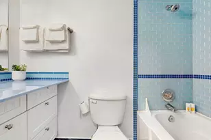 5880 Forest View Rd, Lisle, IL 60532 - Photo 22