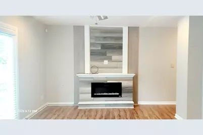 1100 N Farnsworth Avenue #2F, Aurora, IL 60505 - Photo 6
