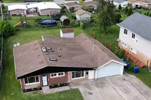 7826 W 98th Pl, Hickory Hills, IL 60457 - Photo 2