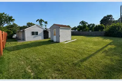 7826 W 98th Place, Hickory Hills, IL 60457 - Photo 24