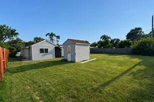 7826 W 98th Pl, Hickory Hills, IL 60457 - Photo 24