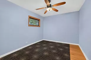 220 E Hillside Rd, Naperville, IL 60540 - Photo 26