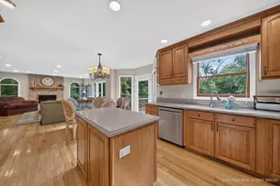 5N791 Ravine Dr, Saint Charles, IL 60175 - Photo 10