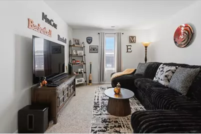 2018 Winterberry Trail, Wonder Lake, IL 60097 - Photo 12