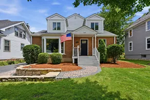 439 North Ave, Barrington, IL 60010 - Photo 1