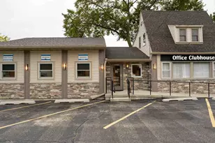 914 & 918 N Lake St, Mundelein, IL 60060 - Photo 1
