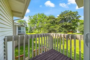 1044 Cumberland Ct, Vernon Hills, IL 60061 - Photo 18