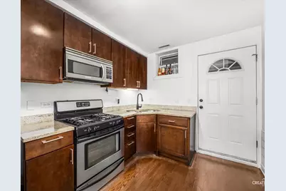 3335 W Byron Street #G, Chicago, IL 60618 - Photo 2