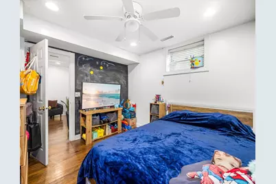 3335 W Byron Street #G, Chicago, IL 60618 - Photo 12