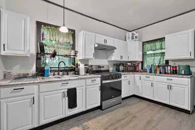 107 Emmet Street, Kinsman, IL 60437 - Photo 6
