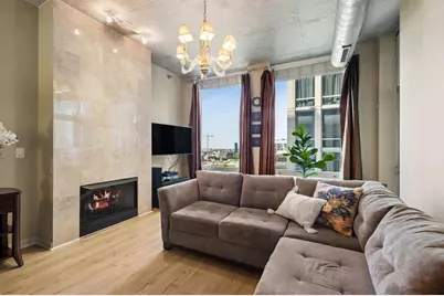 700 N Larrabee Street #1002, Chicago, IL 60654 - Photo 4