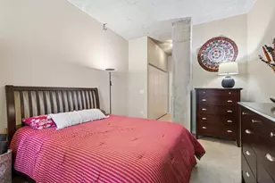 700 N Larrabee St, Chicago, IL 60654 - Photo 8