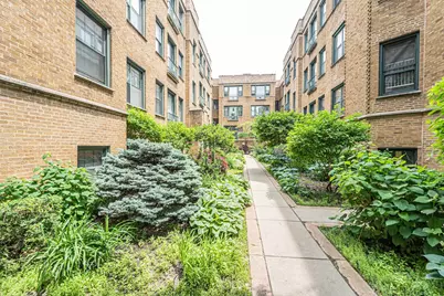7025.5 N Sheridan Road #G, Chicago, IL 60626 - Photo 2