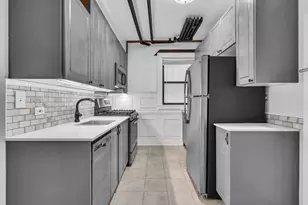 7025 5 N Sheridan Rd, Chicago, IL 60626 - Photo 8