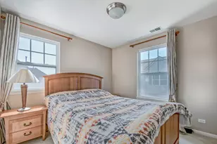 200 Concord Ct, Morton Grove, IL 60053 - Photo 18
