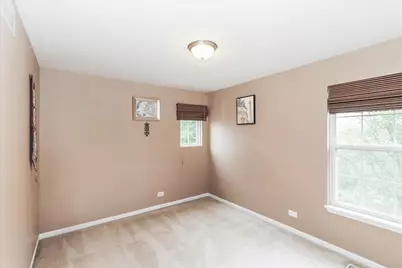 160 Neutrenton Avenue, Elgin, IL 60120 - Photo 24