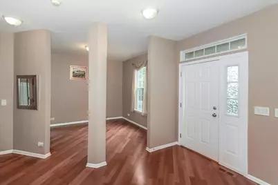 160 Neutrenton Avenue, Elgin, IL 60120 - Photo 6