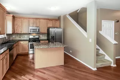 160 Neutrenton Avenue, Elgin, IL 60120 - Photo 12