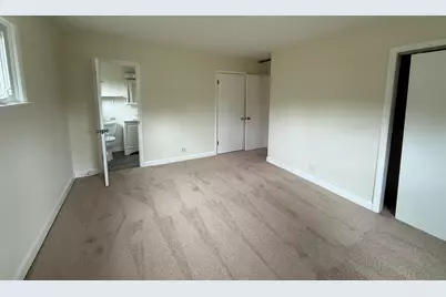 117 E Elm Street, Wheaton, IL 60189 - Photo 12