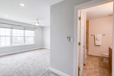 806 Woodewind Drive, Naperville, IL 60563 - Photo 16