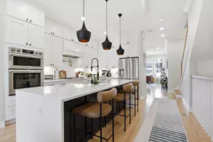1635 N Central Park Ave, Chicago, IL 60647 - Photo 6