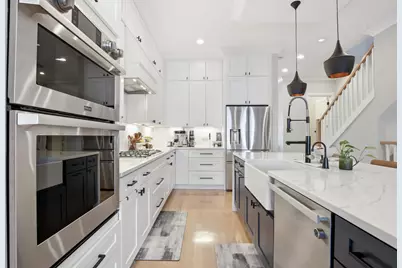 1635 N Central Park Avenue, Chicago, IL 60647 - Photo 8