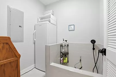 1635 N Central Park Avenue, Chicago, IL 60647 - Photo 28