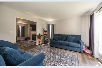 2734 Imperial Valley Trail, Aurora, IL 60503 - Photo 4