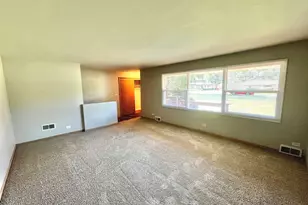 2543 Oakwood Dr, Olympia Fields, IL 60461 - Photo 4
