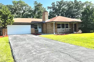 2543 Oakwood Dr, Olympia Fields, IL 60461 - Photo 2