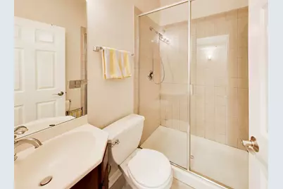 320 E 17th Street, Chicago, IL 60616 - Photo 24