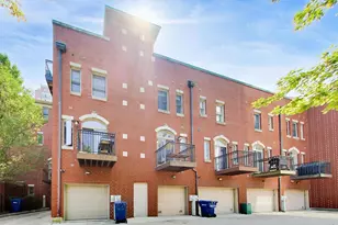 320 E 17th St, Chicago, IL 60616 - Photo 36