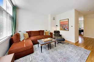 320 E 17th St, Chicago, IL 60616 - Photo 10