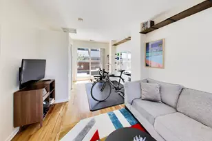 320 E 17th St, Chicago, IL 60616 - Photo 26