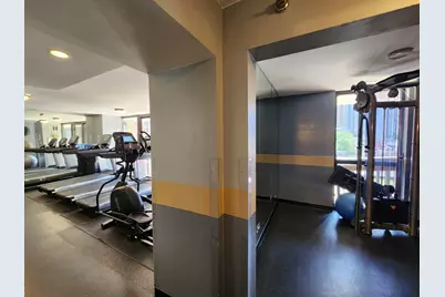 33 W Delaware Place #20G, Chicago, IL 60610 - Photo 16