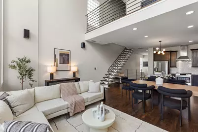 867 N Hermitage Street #3, Chicago, IL 60622 - Photo 4