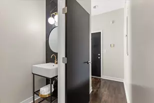 867 N Hermitage St, Chicago, IL 60622 - Photo 22