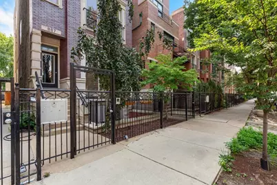 867 N Hermitage Street #3, Chicago, IL 60622 - Photo 1