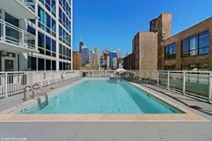 757 N Orleans St, Chicago, IL 60654 - Photo 20