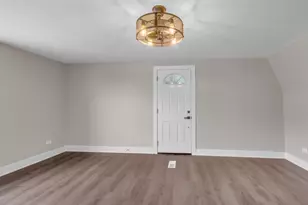 3823 W Wabansia Ave, Chicago, IL 60647 - Photo 32