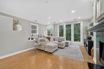1022 N Wood Street #2, Chicago, IL 60622 - Photo 4